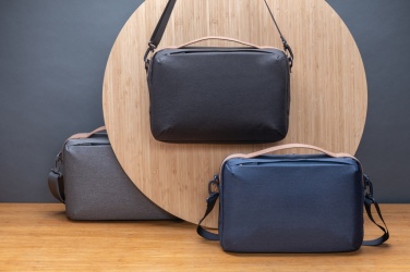 Logotrade ärikingi foto: Impact AWARE™ 300D kahetooniline luksuslik 15,6-tolline sülearvutikott